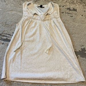 white flowy and comfy Blouse